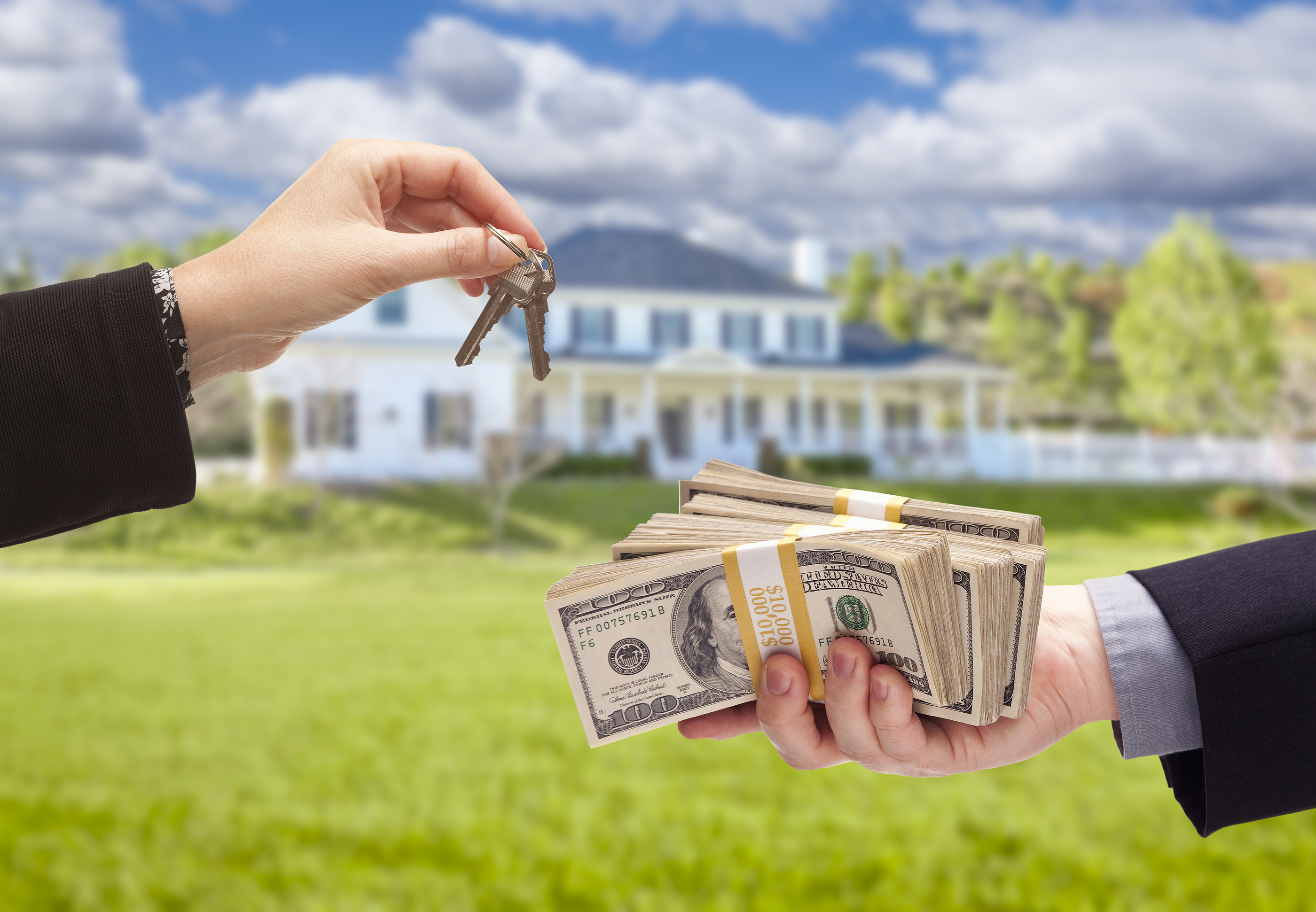 When Selling My House, What Taxes Do I Pay